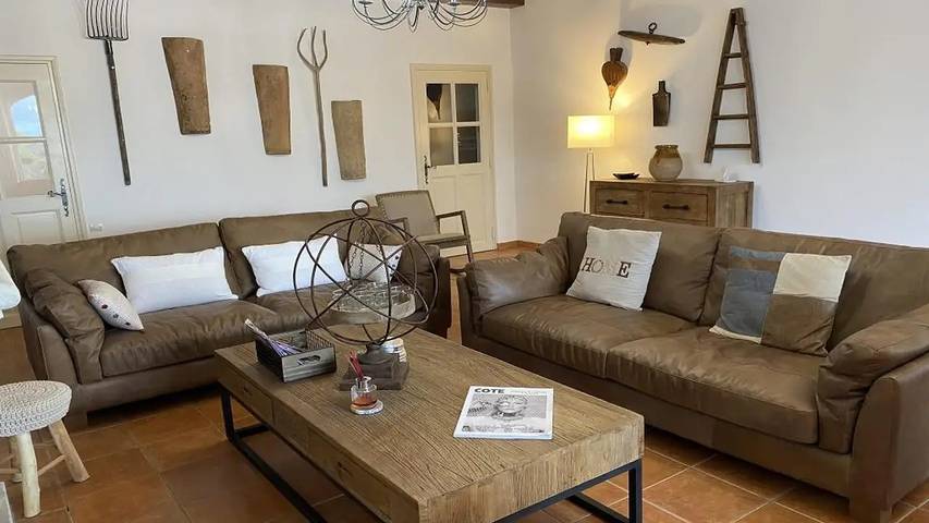 Gîte pour 11 personnes, avec Jardin et Piscine à Murs - 3