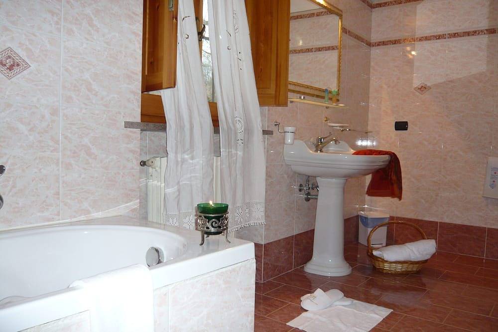 Spektakuläre, toskanische Villa mit Deluxe-Schwimmbecken in Anghiari, Valtiberina
