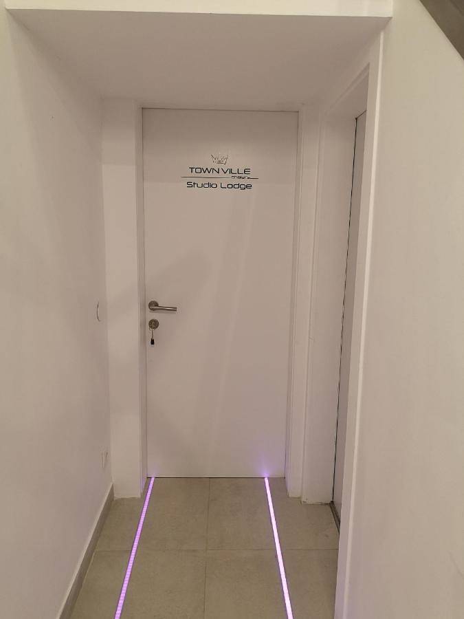 Hütte für 14 Personen, mit Terrasse und Garten in Flachau - 4