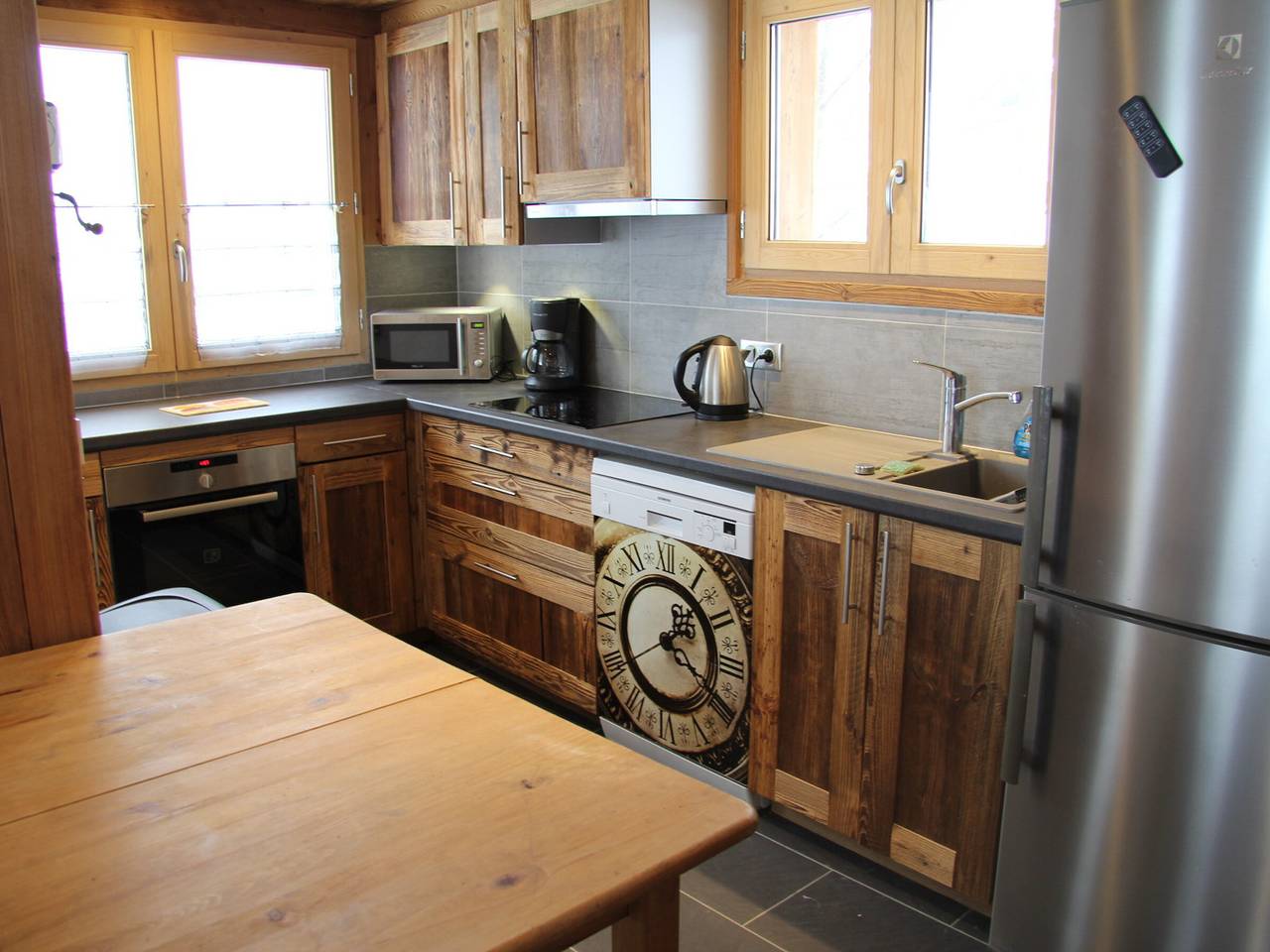 Hermoso chalet en Confins, acceso directo a pistas, 4 dormitorios, chimenea in La Clusaz, Región de Annecy