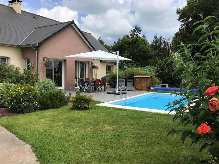 Chambre d’hôte pour 2 personnes, avec jardin ainsi que vue et piscine dans la Manche - 2