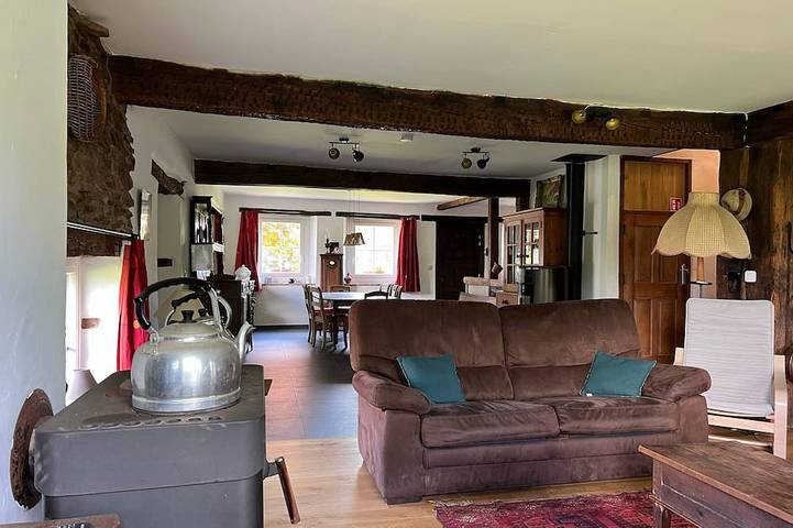 Location de vacances pour 9 personnes, avec jardin et terrasse à Paliseul - 4