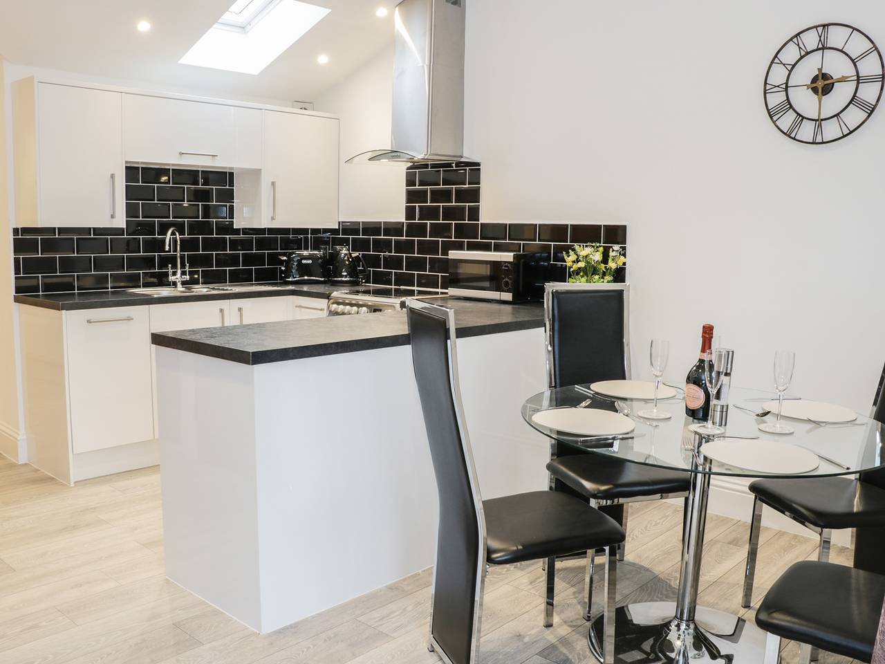 Willow Lodge in Cleeve Prior, Heart of England