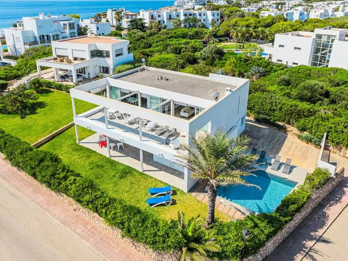 Ferienhaus mit meerblick für 8 Personen, mit Terrasse und Garten sowie Pool in Cala d'Or