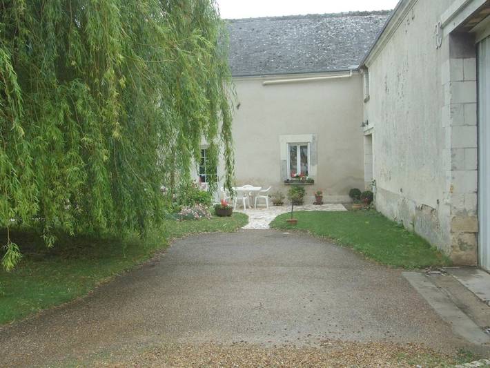Location de vacances pour 2 personnes, avec vue et jardin à Saint-Martin-le-Beau - 4