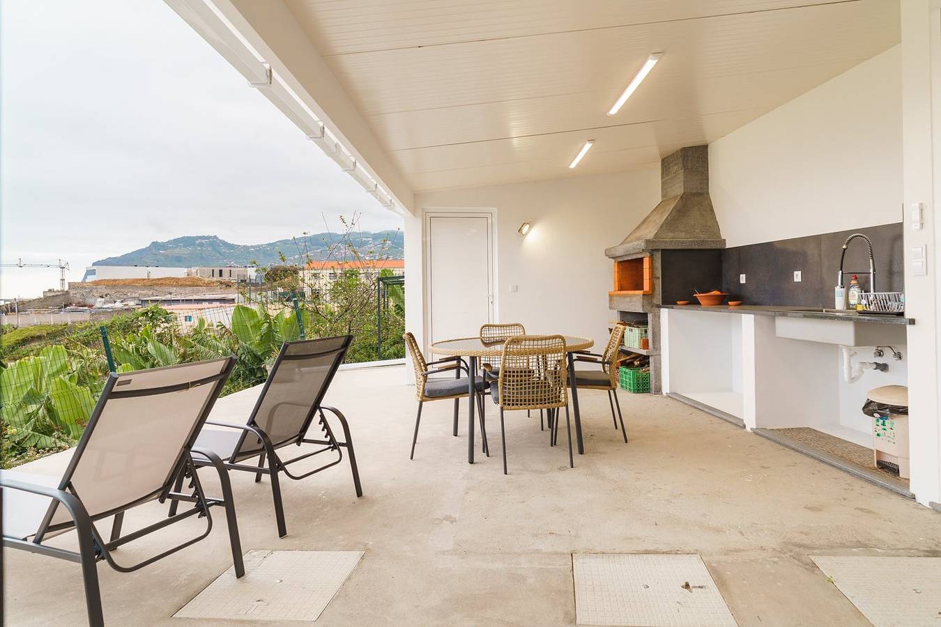 Ferienhaus für 2 Personen mit Terrasse in São Martinho, Madeira