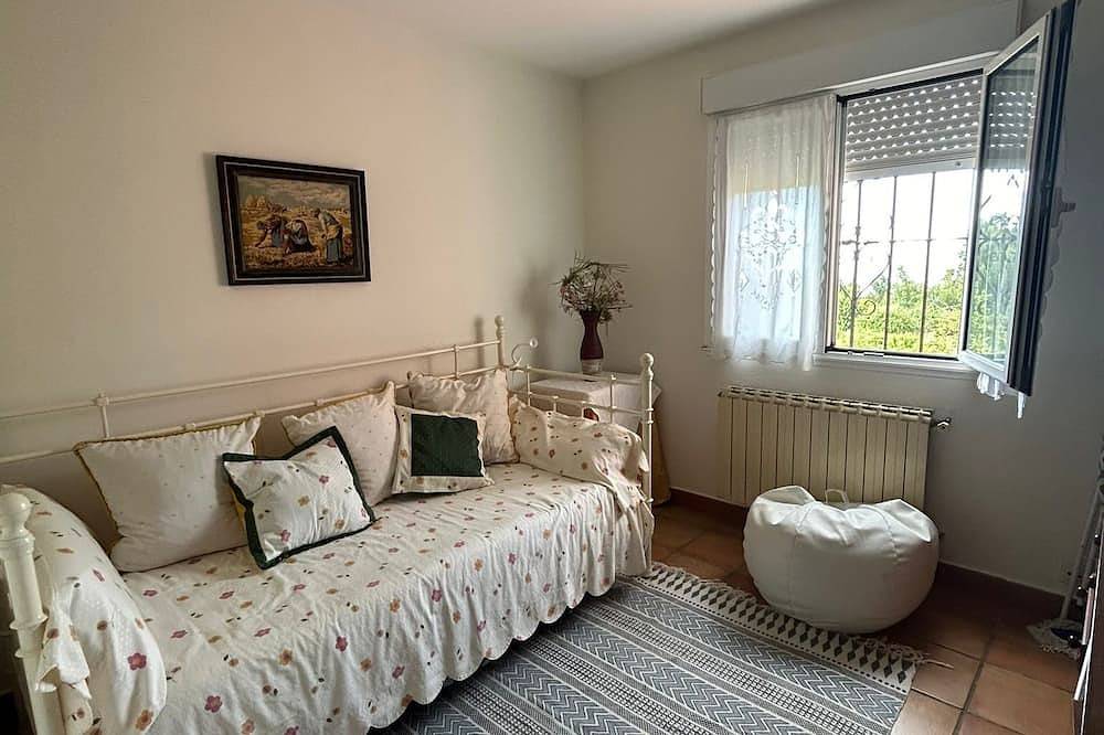 Ñata to Playa España, garden, barbecue and wifi. Relax in Villaviciosa, Costa Verde (Spanien)