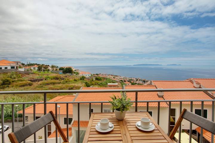 Gîte pour 4 personnes, avec Balcon dans Caniço de Baixo, Caniço