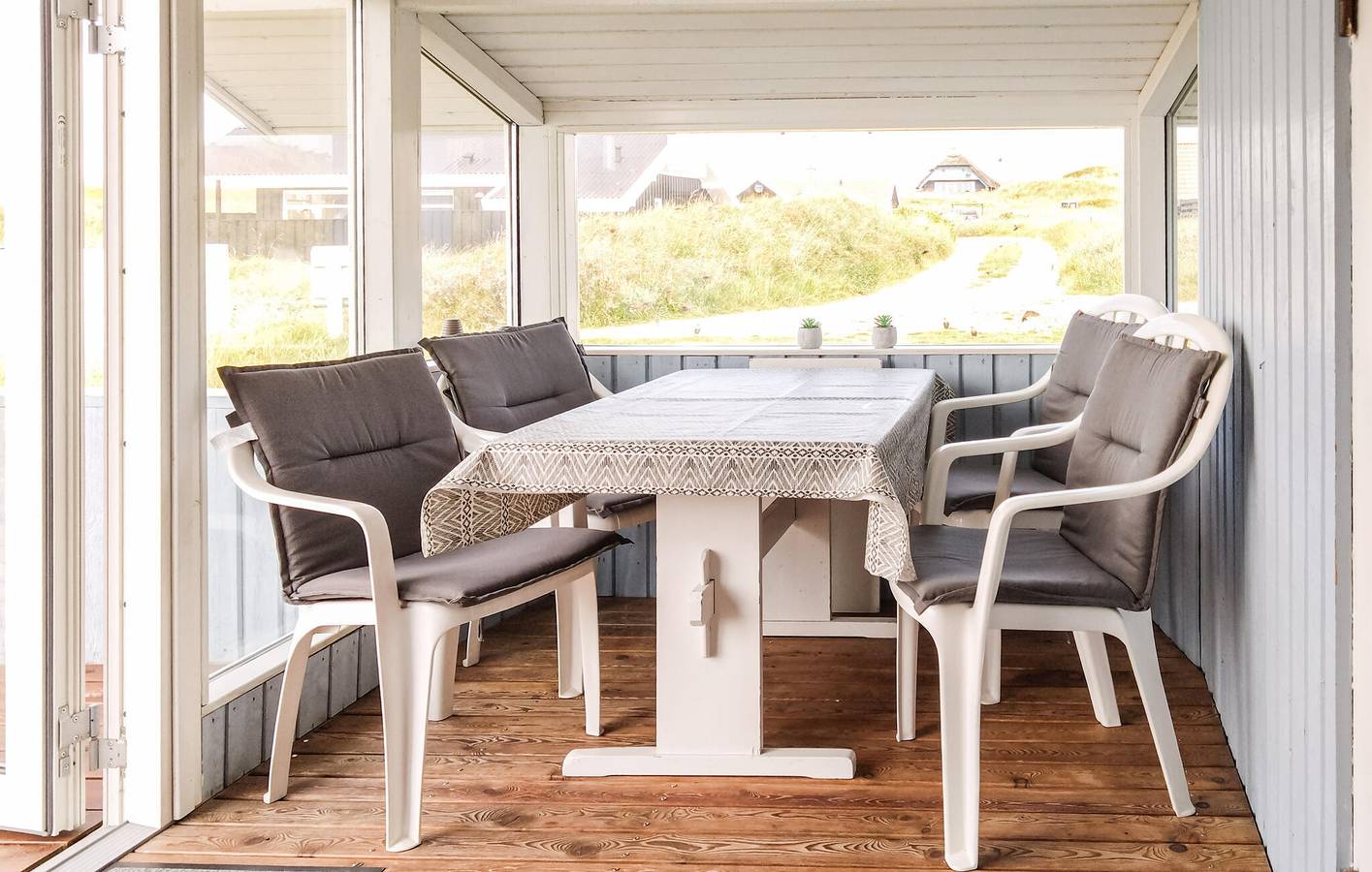 Feriehus for 6 personer med terrasse in Årgab, Holmsland Klit