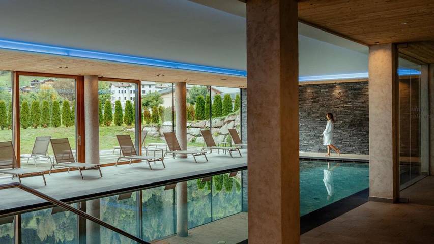 Appartamento per 2 persone, con Balcone e Terrazza nonché Giardino e Piscina a Santo Stefano di Cadore