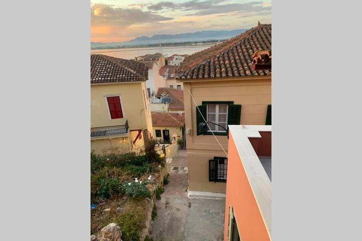 Ferienhaus für 6 Personen, mit Ausblick und Terrasse in Nafplio