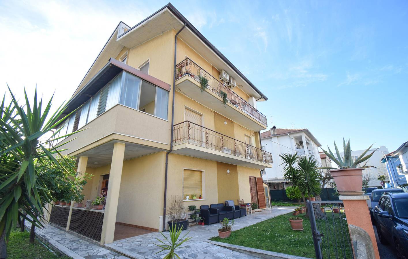 Appartamento intero, Accogliente appartamento con giardino vicino al fiume + ristorante in Villa Rosa, Costa Adriatica Abruzzo