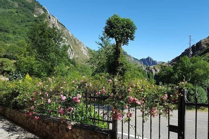 Cabaña para 3 personas, con jardín en Somiedo
