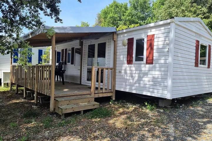 Camping pour 8 personnes à Meschers-sur-Gironde