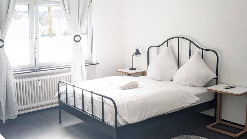 Chambre d’hôte pour 2 personnes, avec balcon à Sarrebruck