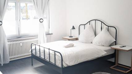 Chambre d’hôte pour 2 personnes, avec balcon à Sarrebruck