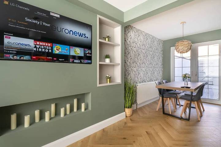 Holiday rental for 4 people, with terrace in Belfast