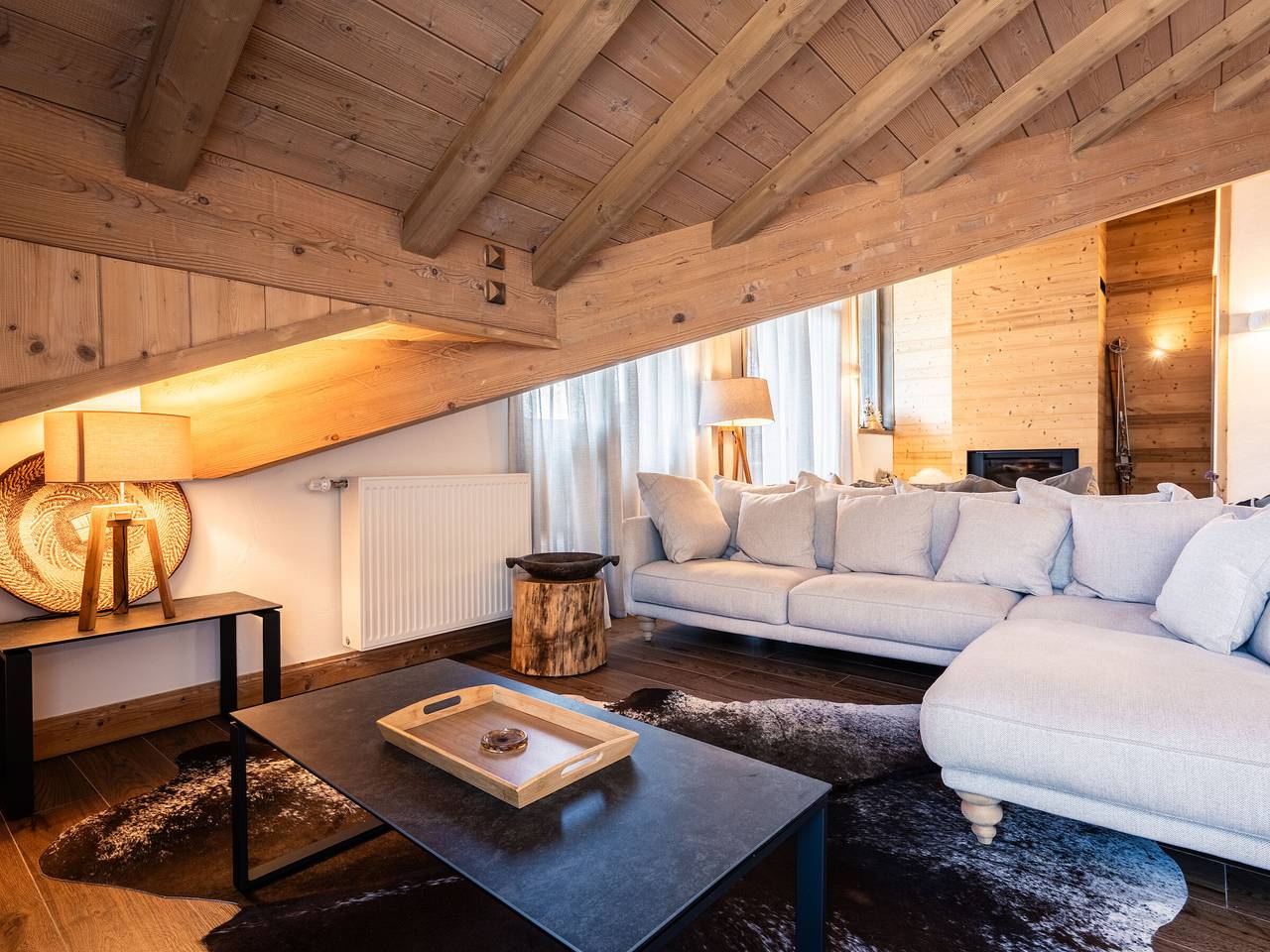 Apartamento entero, Hermoso T4 en Plagne Montalbert con Chimenea, Wifi, Parking y Terraza in La Plagne, Aime-la-Plagne