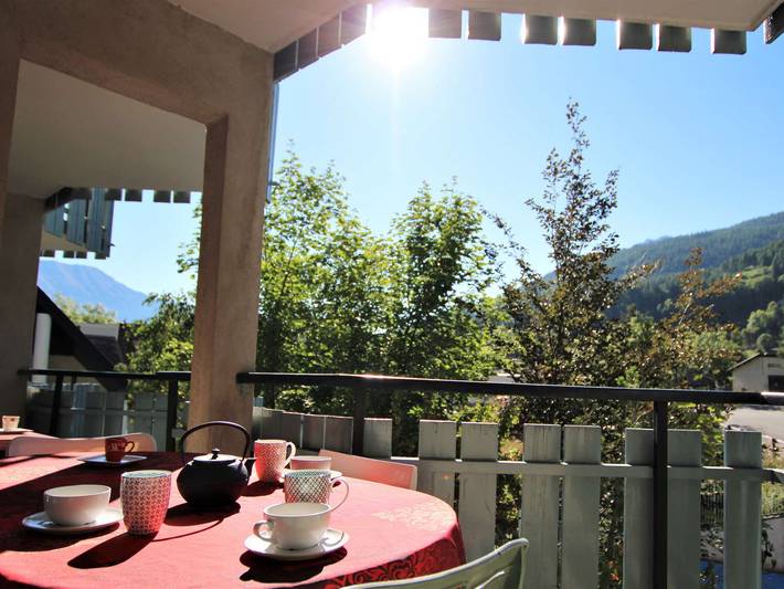 Apartamento entero, Acogedor apartamento para 5 personas con piscina a 60m del telecabina en La Salle-les-Alpes in La Salle les Alpes, Serre Chevalier