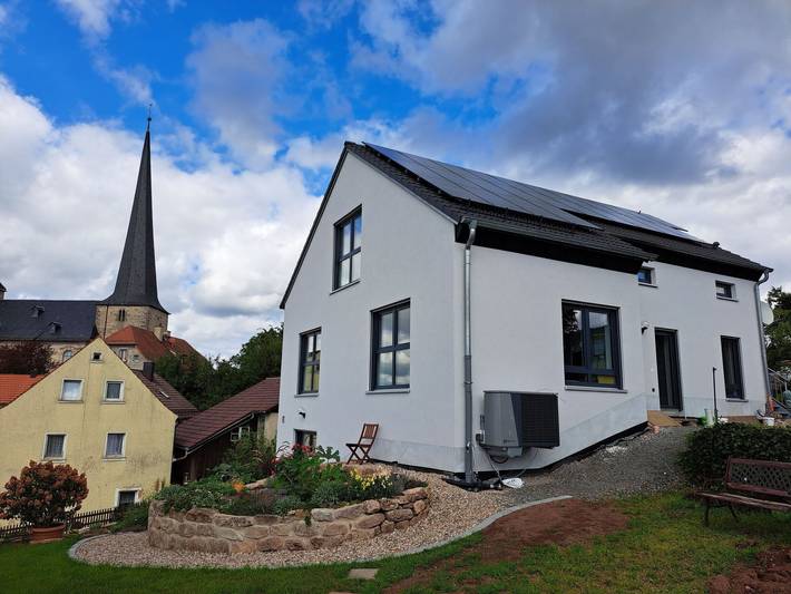 Ferienwohnung für 3 Personen, mit Garten