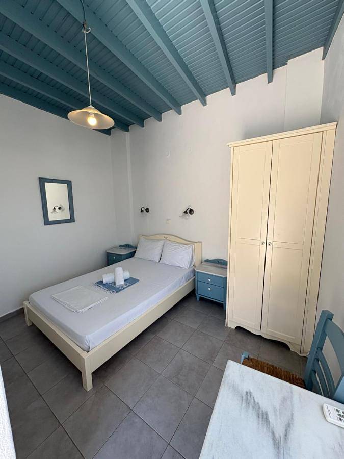 Gîte pour 2 personnes, avec terrasse, animaux acceptés dans Loutró - 4