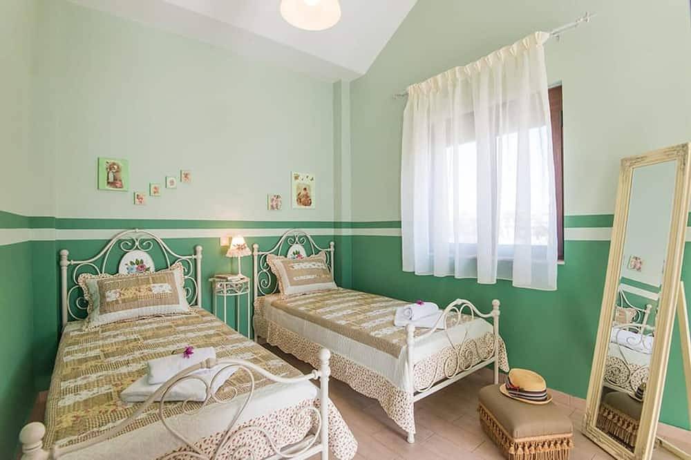 Νikolaos Villa with Private Pool, Playground & Bbq in Rethymno und Umgebung