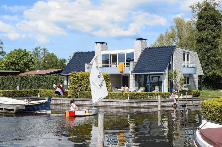 Vakantiehuis voor 8 personen, met tuin en terras, met huisdier in Loosdrecht
