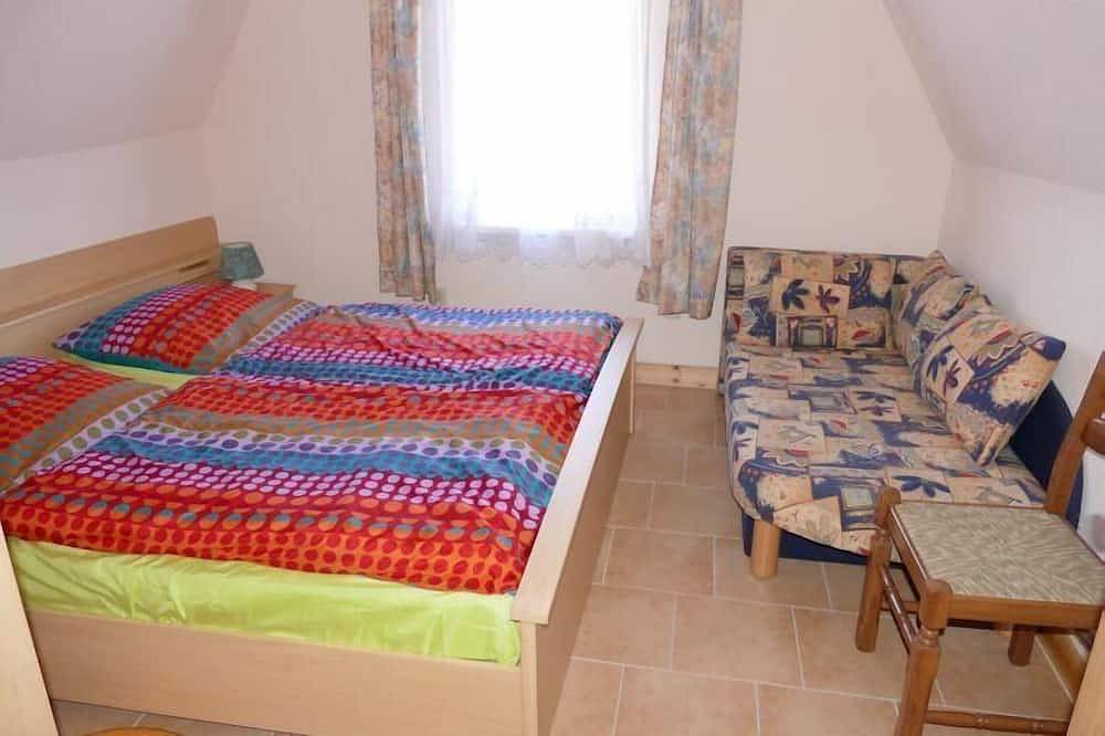 Ganze Wohnung, Ferienwohnung \"Nina\" in Hohen Viecheln in Hohen Viecheln, Nordwestmecklenburg (Wismar und Umgebung)
