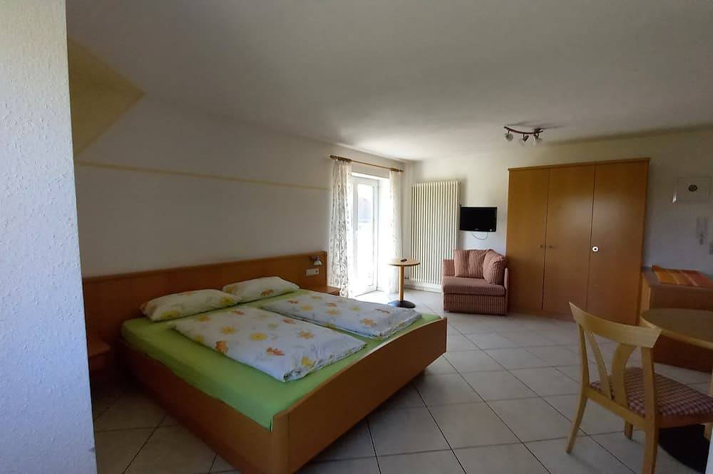 Ganze Wohnung, Ferienhof Metzler 1 Zi. Appartement Apfel in Bodnegg, Region Bodensee-Oberschwaben