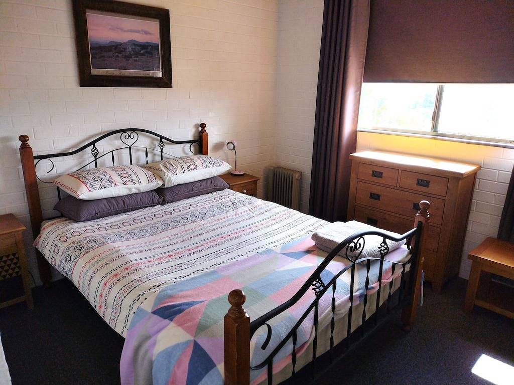 Ganze Wohnung, Jindabyne Wohnung für 8 Personen. Kostenloses Internet und Netflix. in Jindabyne, New South Wales