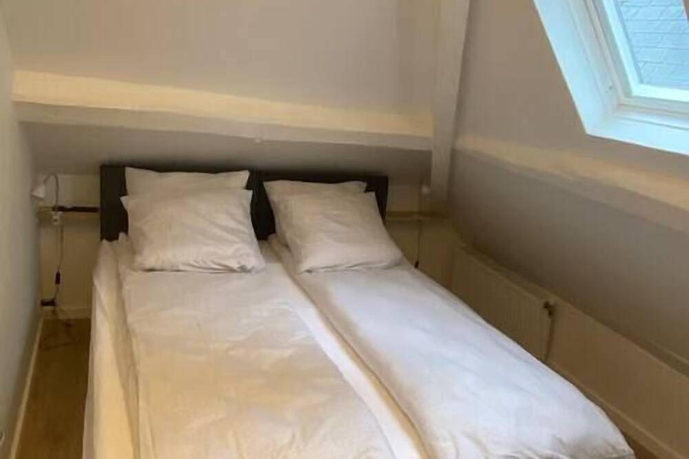 Appartement entier, Deux pièces les écuries du château in Bonnelles, Parc naturel régional de la Haute Vallée de Chevreuse