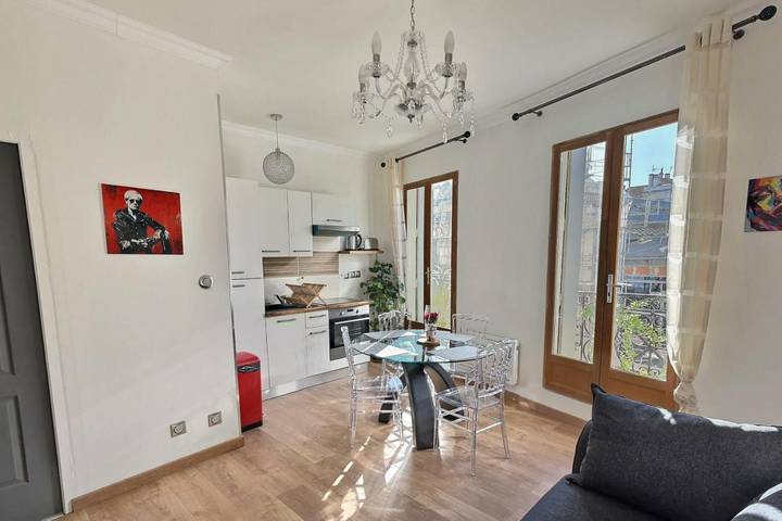 Gîte pour 4 personnes, avec Balcon et Vue dans Office de Tourisme de Beziers Centre Ville