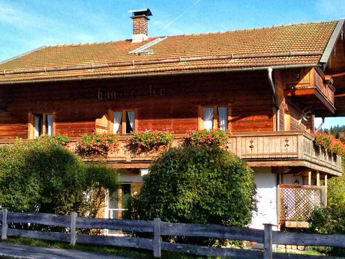 Ferienwohnung für 3 Personen, mit Garten und Balkon, kinderfreundlich - 1