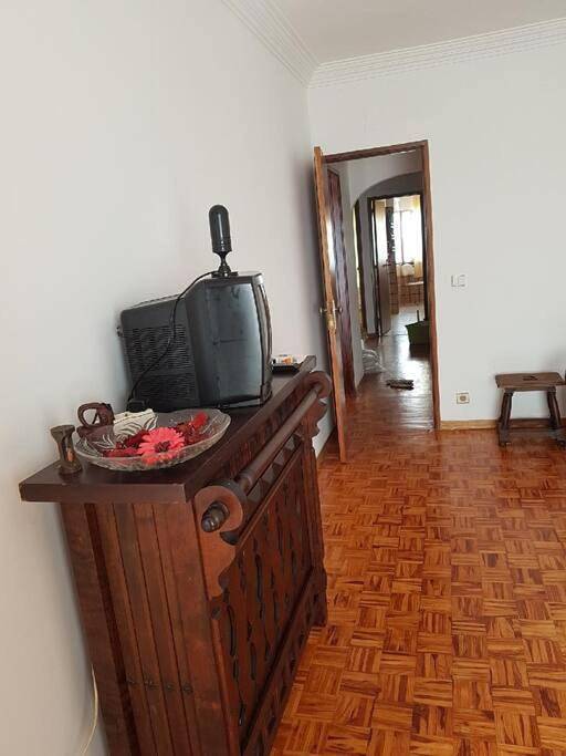 Apartamento inteiro, Appartement 3 pièces cuisine salle de bain à́AlvidéCascais in Alcabideche, Costa de Lisboa