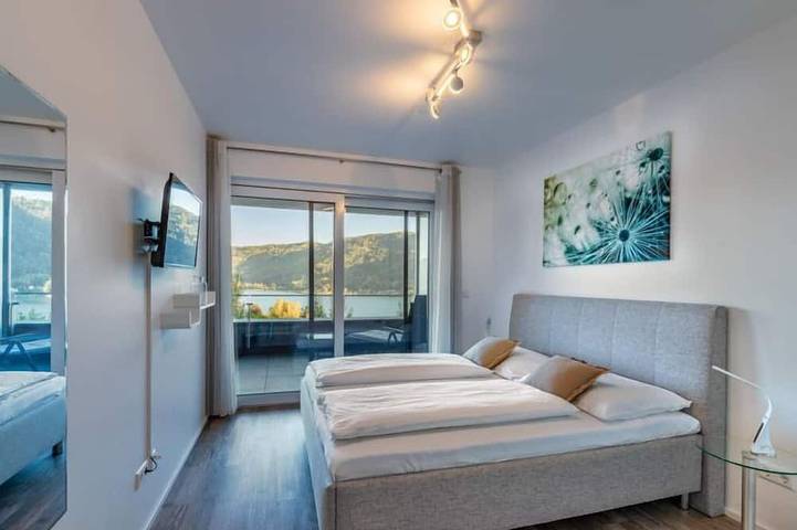 Ganze Wohnung, Berg- und Seeblick alpe maritima -Top 10 in Treffen am Ossiacher See, Gerlitzen