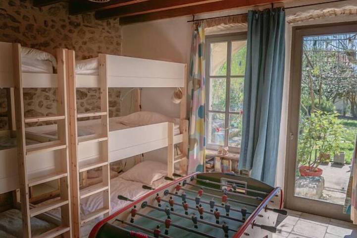 Gîte pour 15 personnes, avec jardin à Saint-Romans - 4