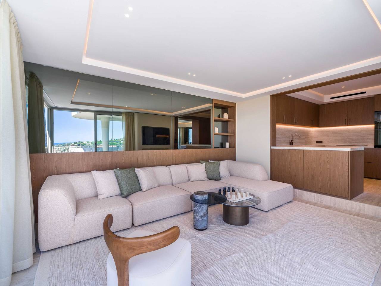 Entire apartment, Exceptional Apartment with Terrace & Sea View in Villefranche-sur-Mer, Mediterranean Coast (France)