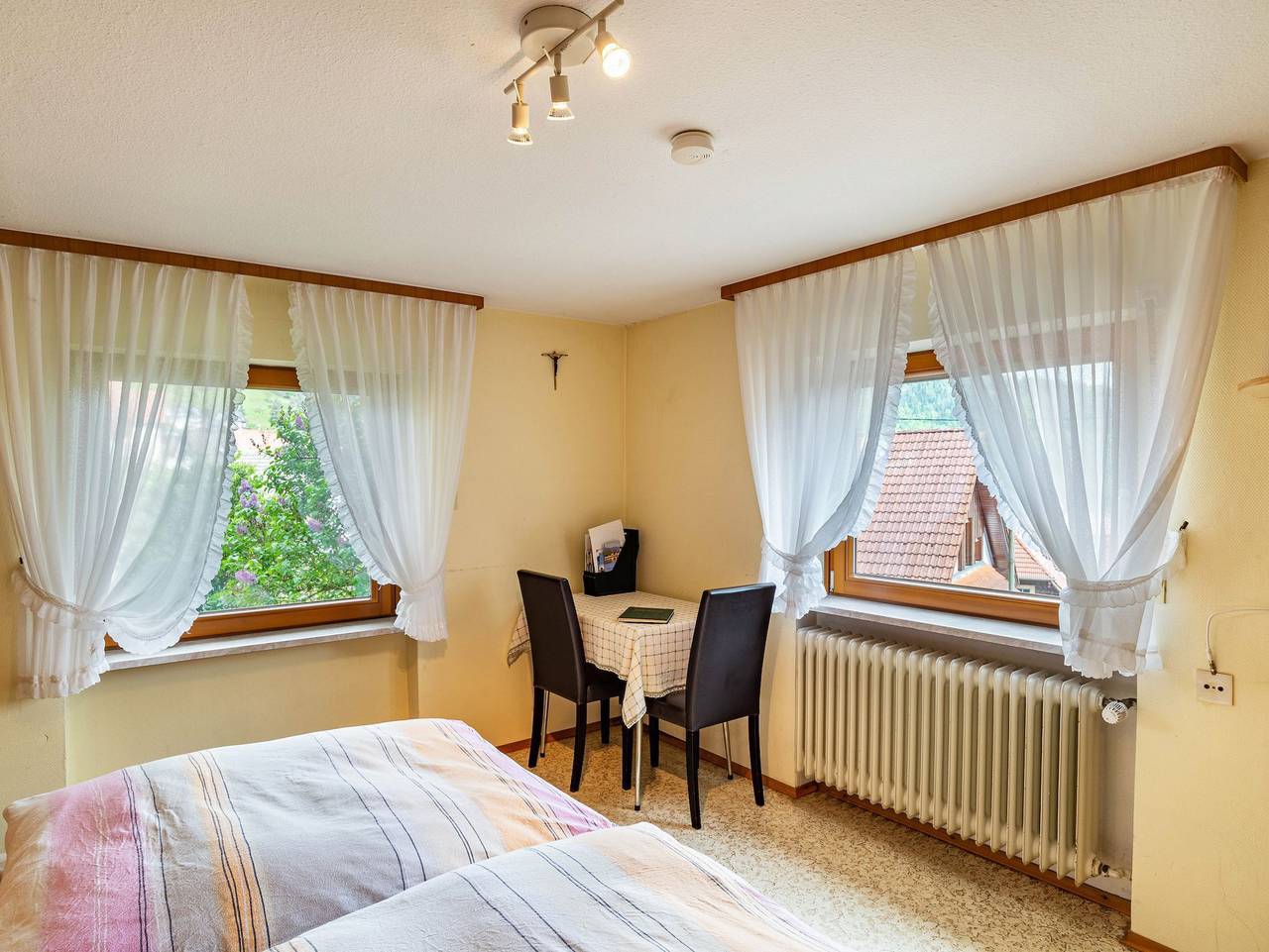 Ganze Ferienwohnung, Bergblick - Bergblick in Forbach, Nordschwarzwald