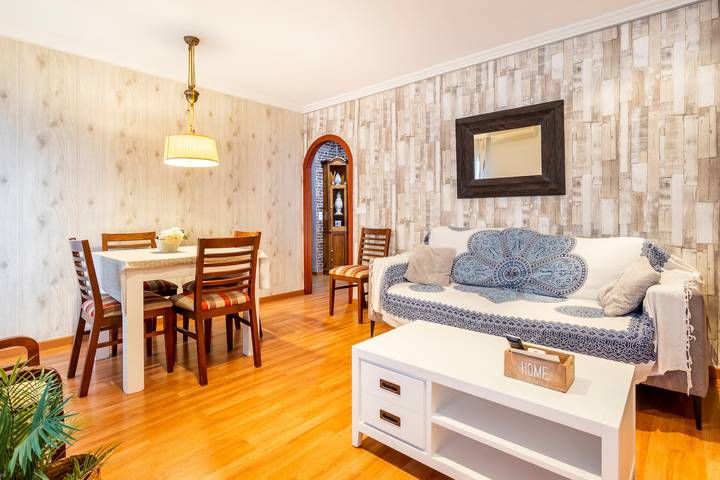 Apartament wakacyjny dla 4 osób, z Balkon w Walencja