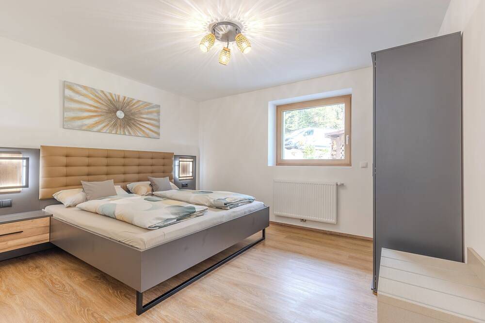 Geheel appartement, Panorama garden flat, 3-bedroom apartment near Obereggen in Stadtl, Deutschnofen