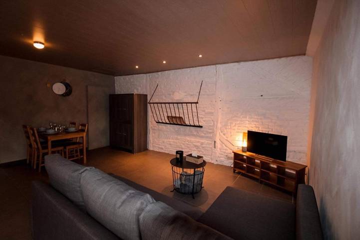 Location de vacances pour 6 personnes, avec vue et terrasse à Wéris - 3