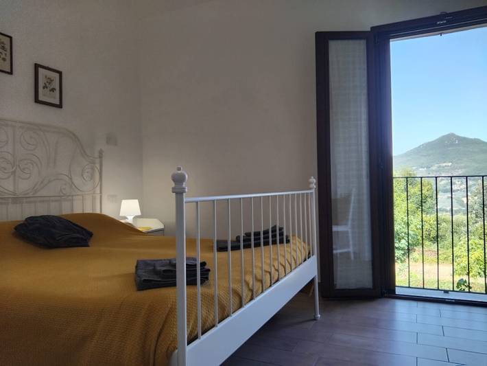 B&b per 3 persone, con Giardino e Panorama in Umbria