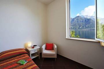 Agriturismo Con Piscina per 14 Persone in Oliveto Lario, Lago di Como, Foto 1