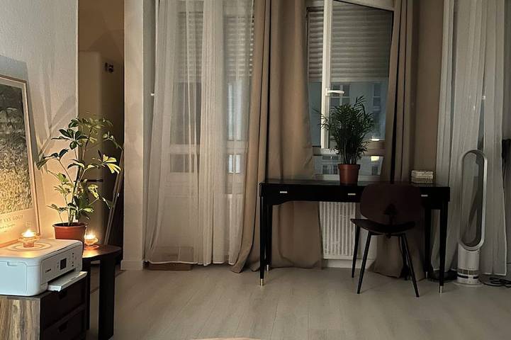 Entire apartment, One-room apartment in Aubervilliers in Aubervilliers, Seine-Saint-Denis