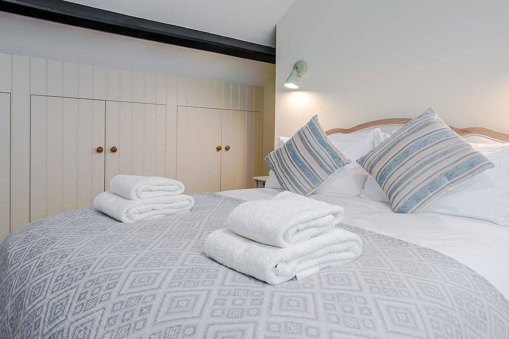 ★ Bridge Cottages ★ Riesiger Garten + Dorflage + In der Nähe von Canterbury + Hundefreundlich in Bridge, Kent