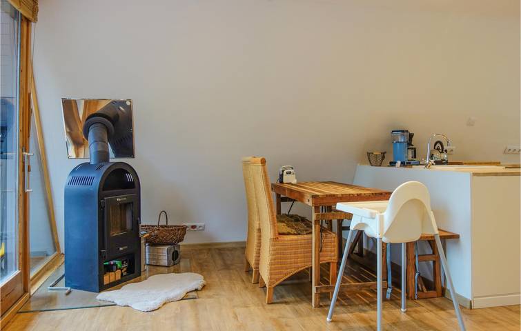 Charmante Wohnung mit Gartenterrasse, Parkplatz und Internet in Kerschenbach, Rureifel (Nordrhein-westfalen)