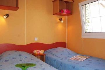 Camping für 8 Personen in Hyeres, Toulon Region, Bild 2