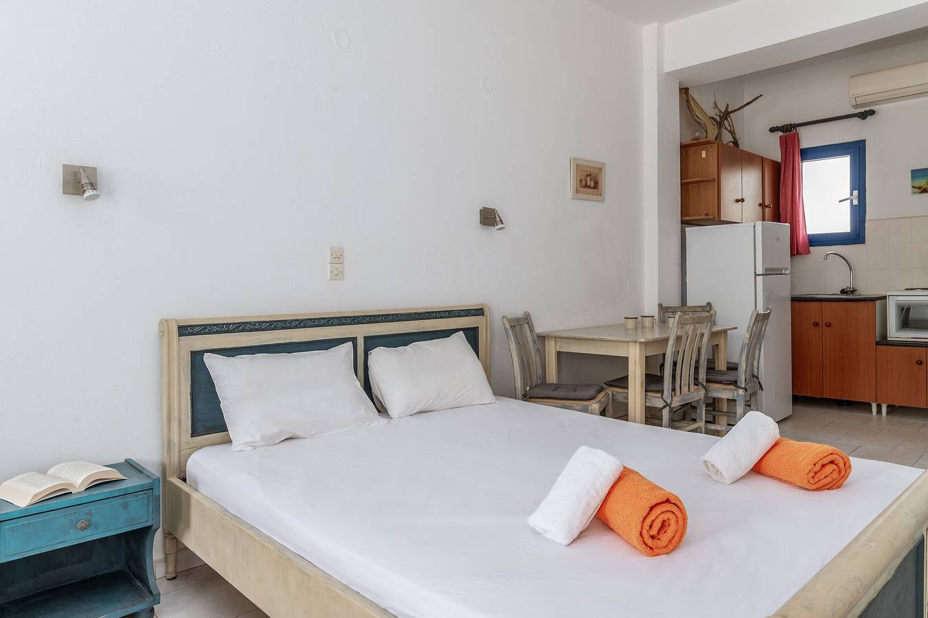 Vakantiehuis '9 Perasma Kypri Beach' met prive terras, Wi-Fi en airconditioning in Andros