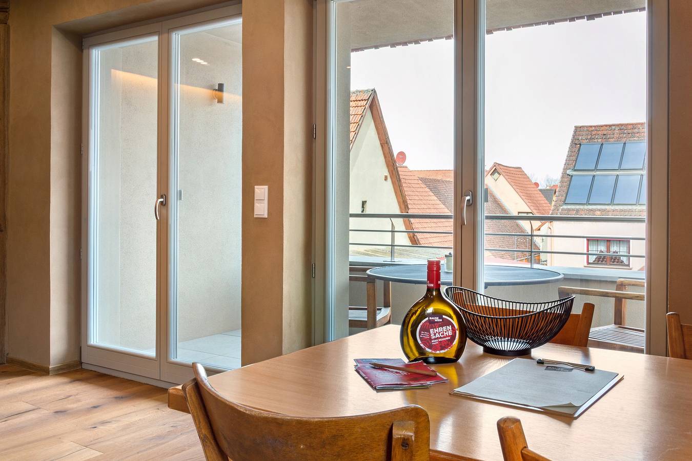 Ganze Wohnung, No.1 Apartment 'Bio Bausewein' mit privater Terrasse und Wlan in Iphofen, Fränkisches Weinland