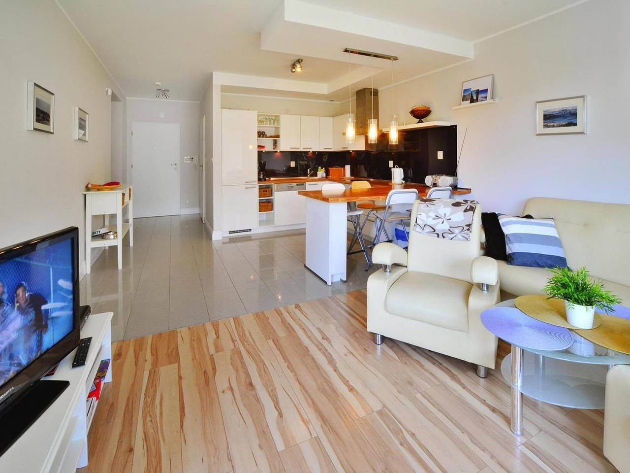 Cały apartament, Komfortowy apartament wakacyjny, parter, balkon in Grzybowo, Morze Bałtyckie